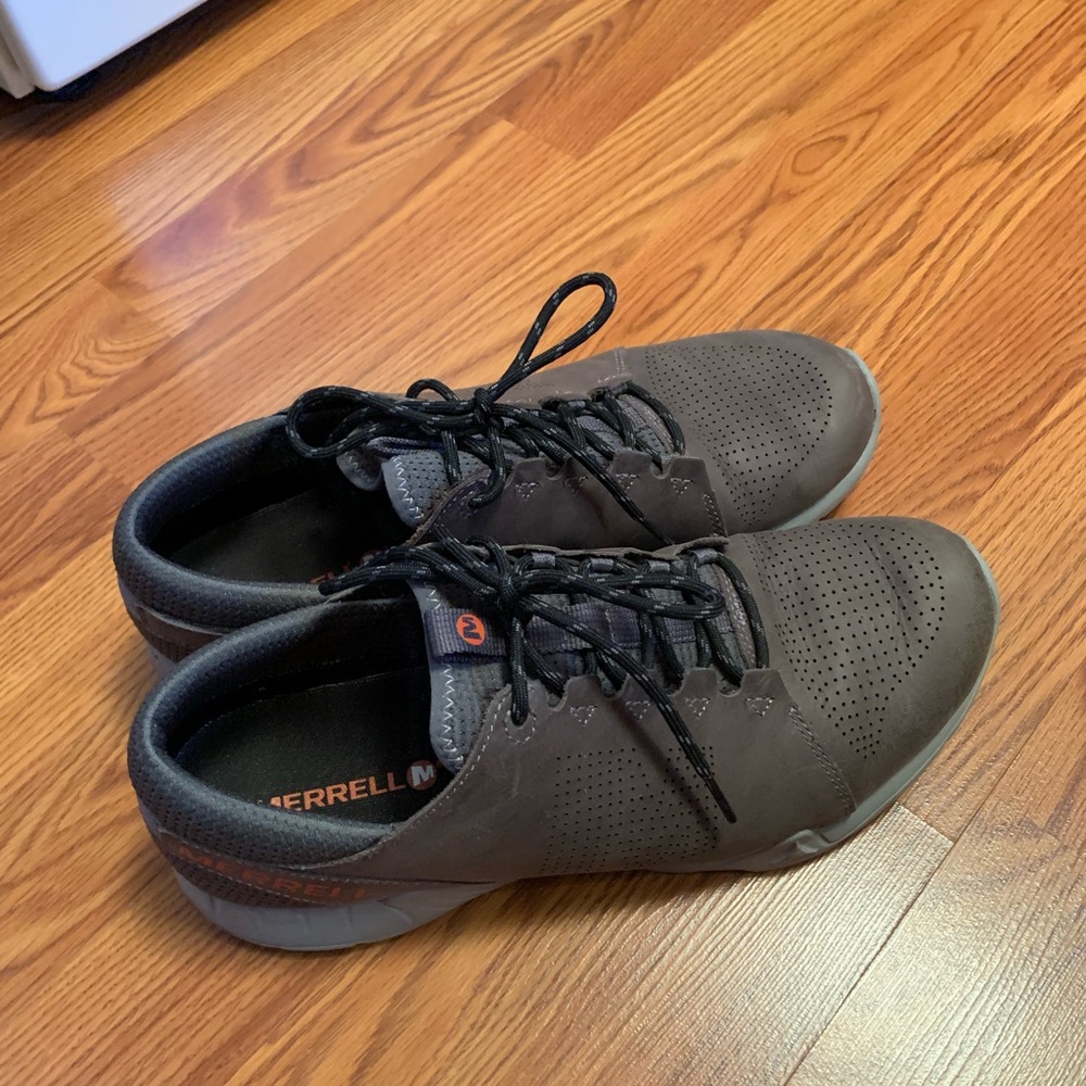 Merrell size 11 shoes.